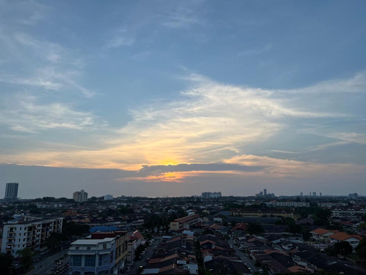 New!! Loving Night Novo 2Br 4-9Pax I Jonker I Netflix I Family Apartment Malacca Exterior photo