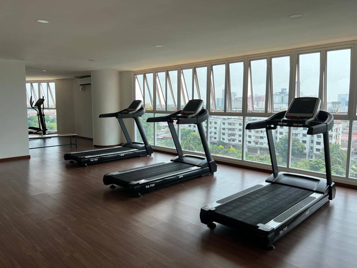 New!! Loving Night Novo 2Br 4-9Pax I Jonker I Netflix I Family Apartment Malacca Exterior photo