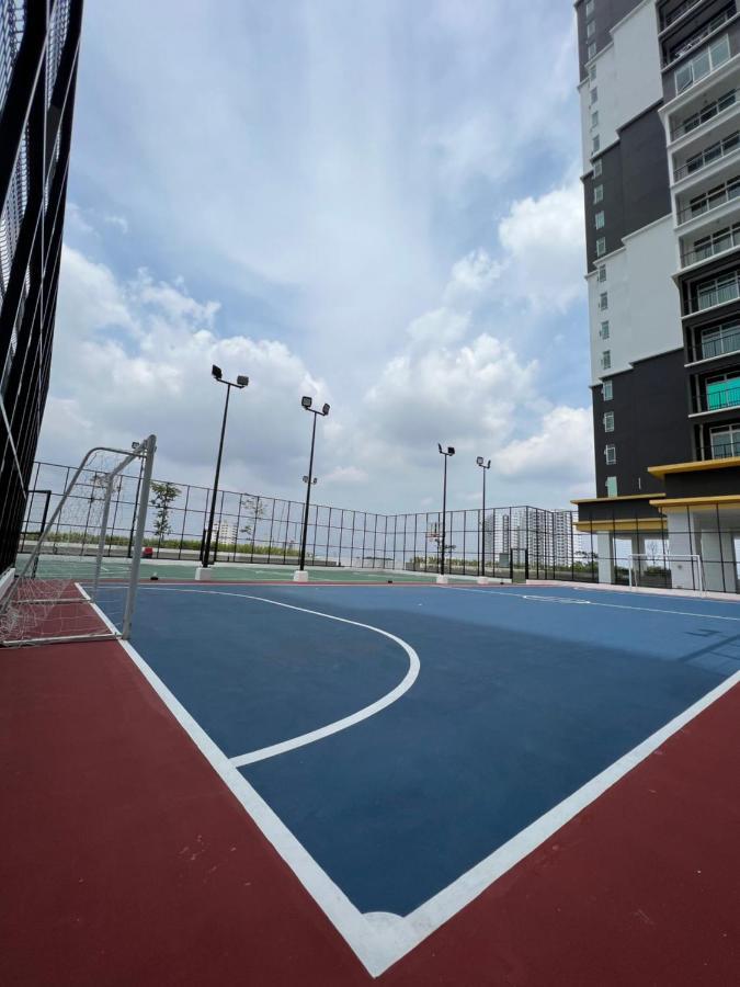 New!! Loving Night Novo 2Br 4-9Pax I Jonker I Netflix I Family Apartment Malacca Exterior photo